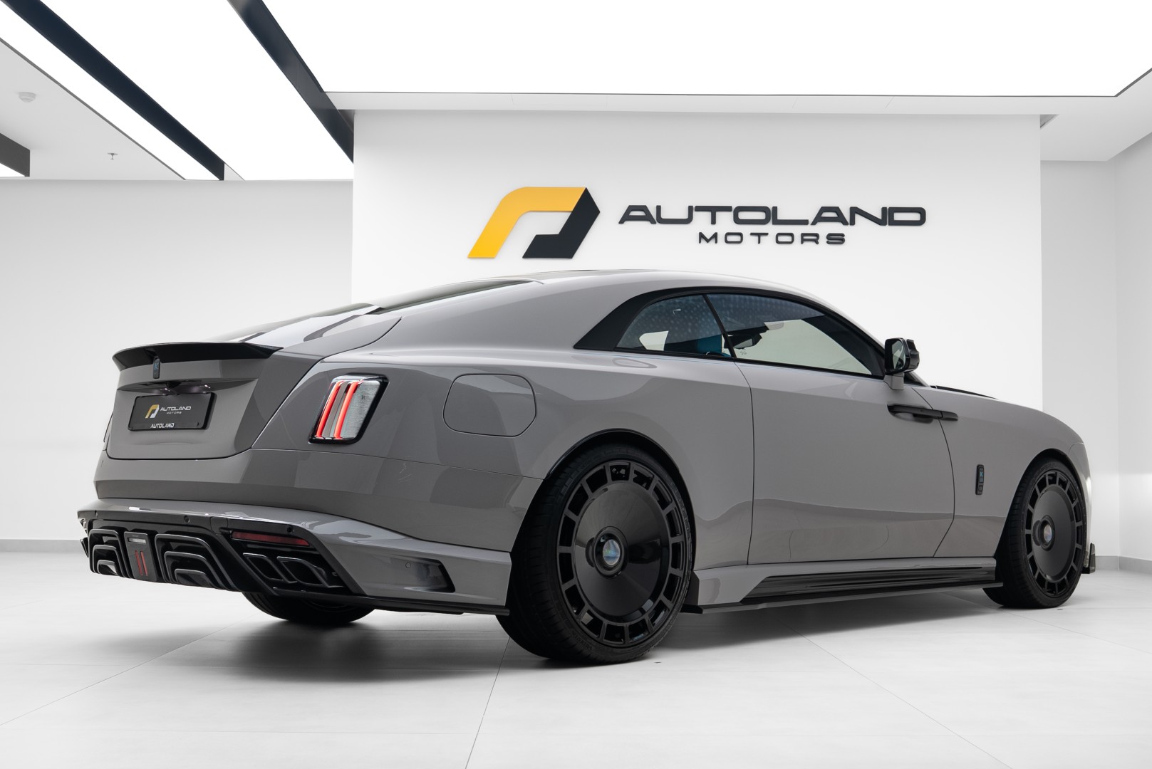 2025 ROLLS ROYCE SPECTRE by KEYVANY | 1 of 20 | FULL CARBON |